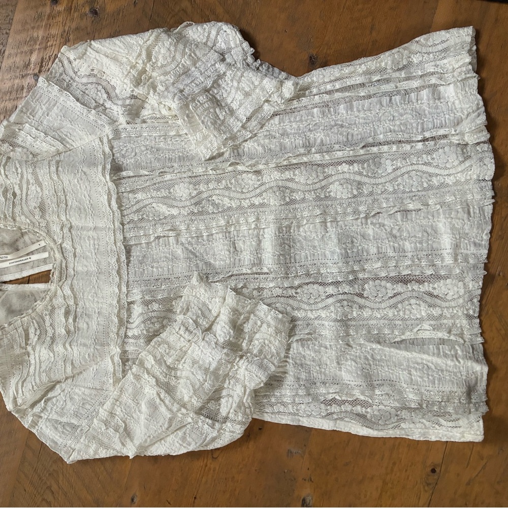 Anthropologie Ivory Lace Top